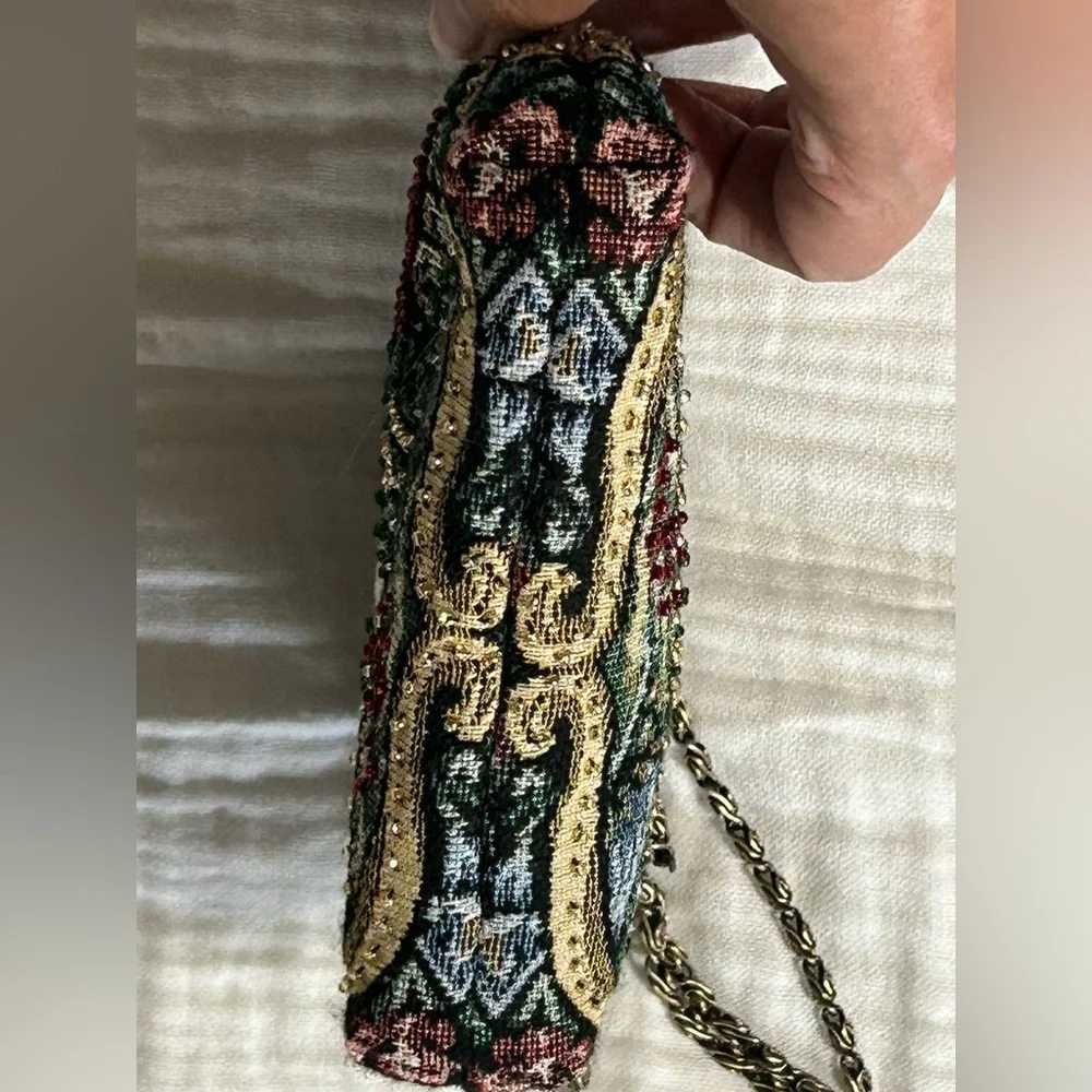 Carlo Fellini Vintage Tapestry Beaded Kiss Lock Purse Bag crossbody